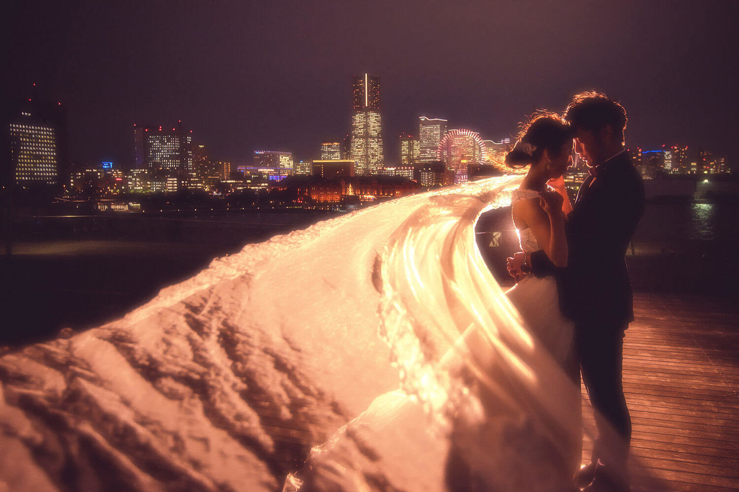 ロマンチックなヨコハマの夜景で前撮りロケーション